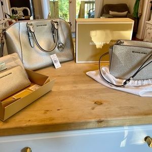 Michael Kors Handbags and Wristlet